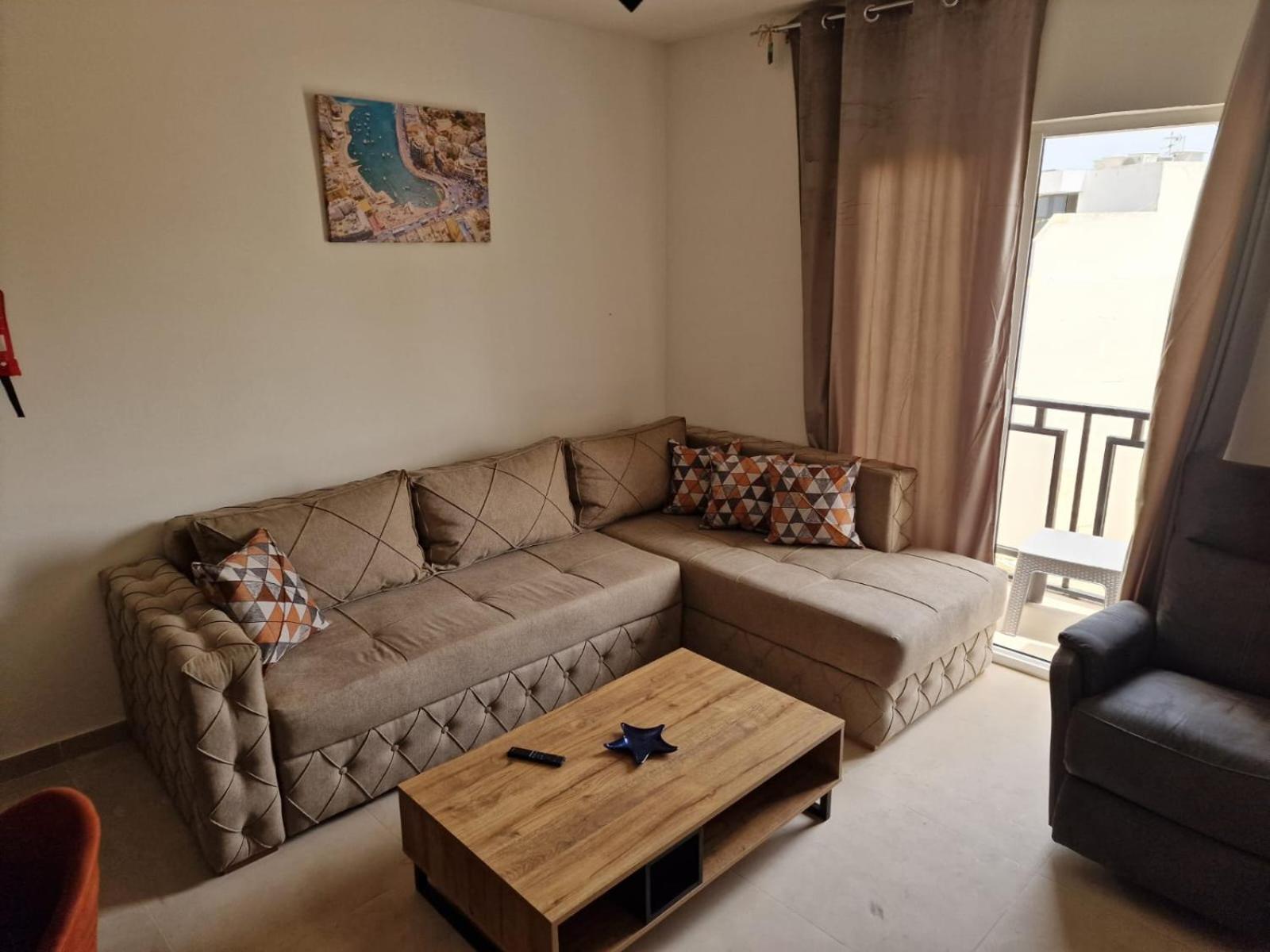 Apartment Sky 2 *